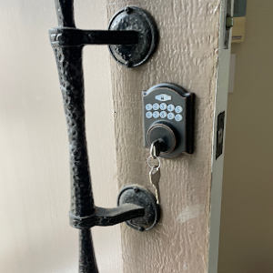Read more about the article Electronic Locks with a Keypad